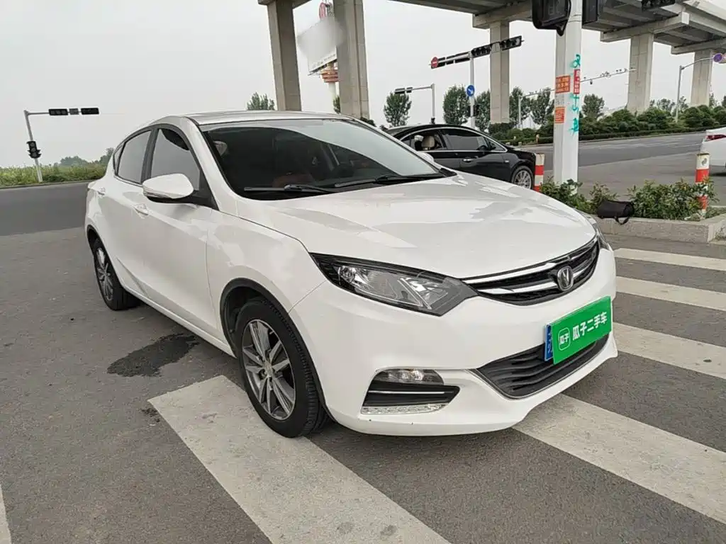 Changan Eado XT — миниатюра 4