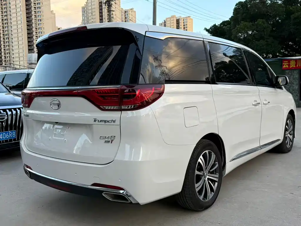 GAC TRUMPCHI M8