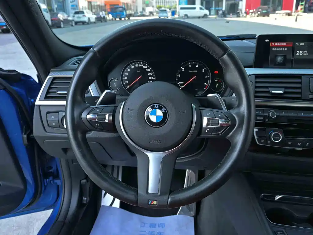 BMW 3 Series — миниатюра 7