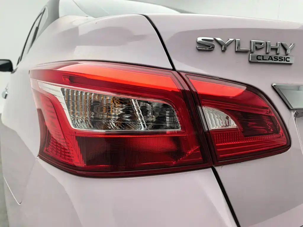 Nissan Sylphy — миниатюра 14