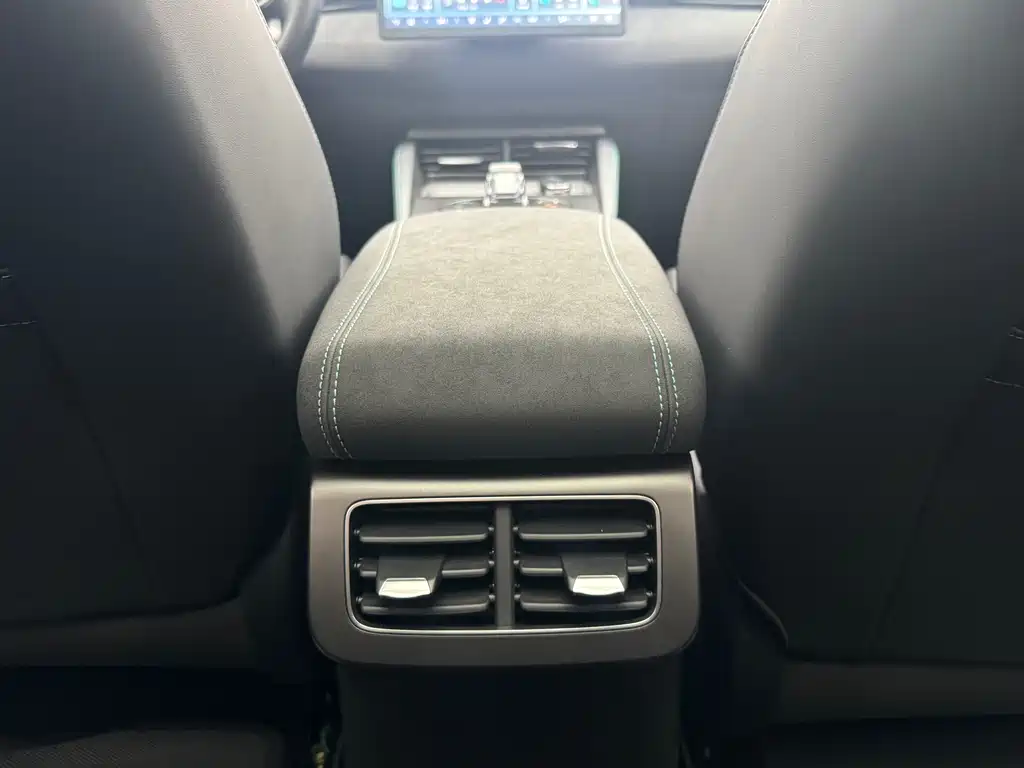 BYD SEAL 06 NEW ENERGY