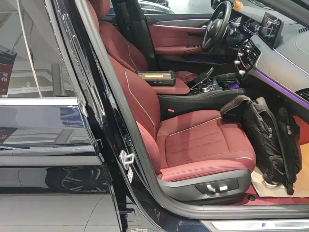 BMW 5 Series — миниатюра 25