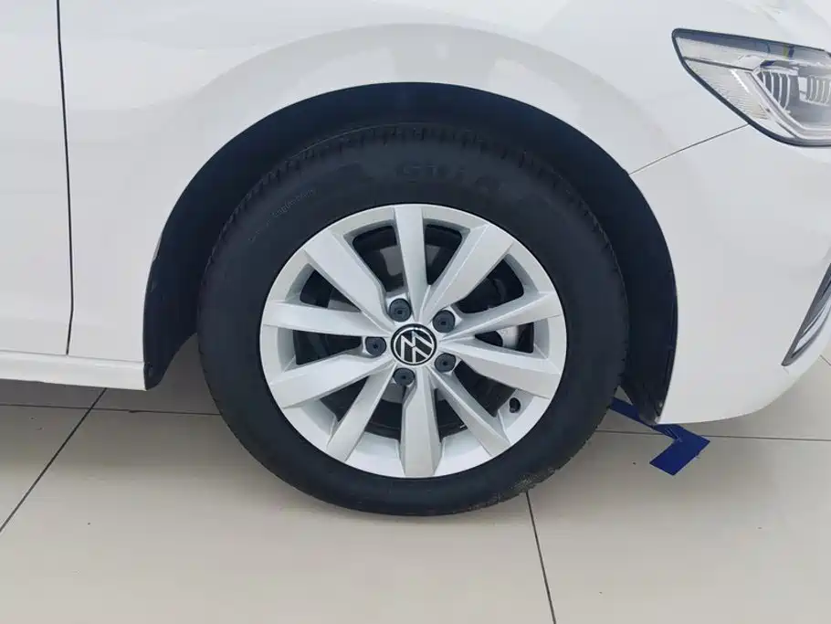 Volkswagen Bora — миниатюра 6