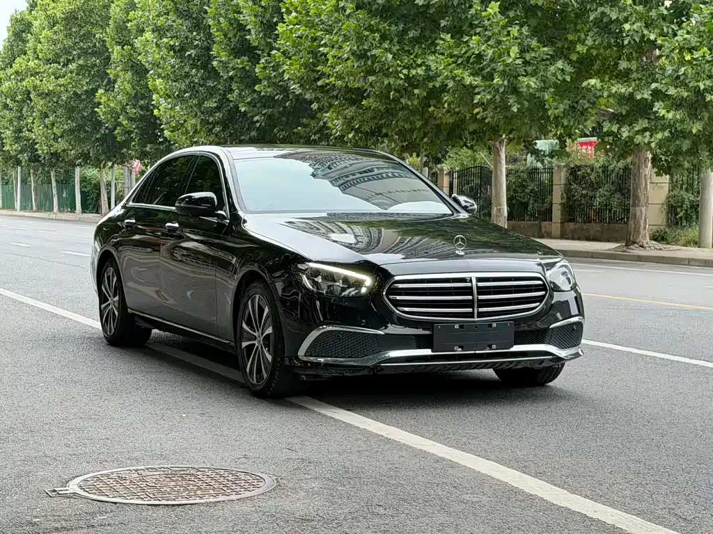 Mercedes-Benz E-Class New Energy — миниатюра 3