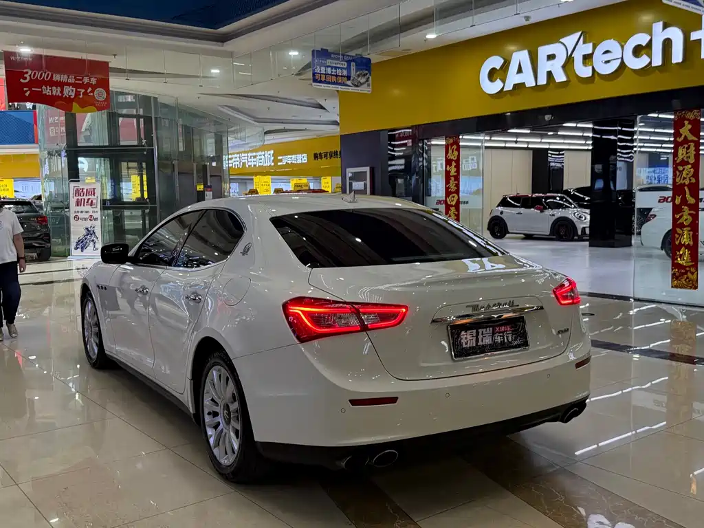 Maserati Ghibli — миниатюра 6