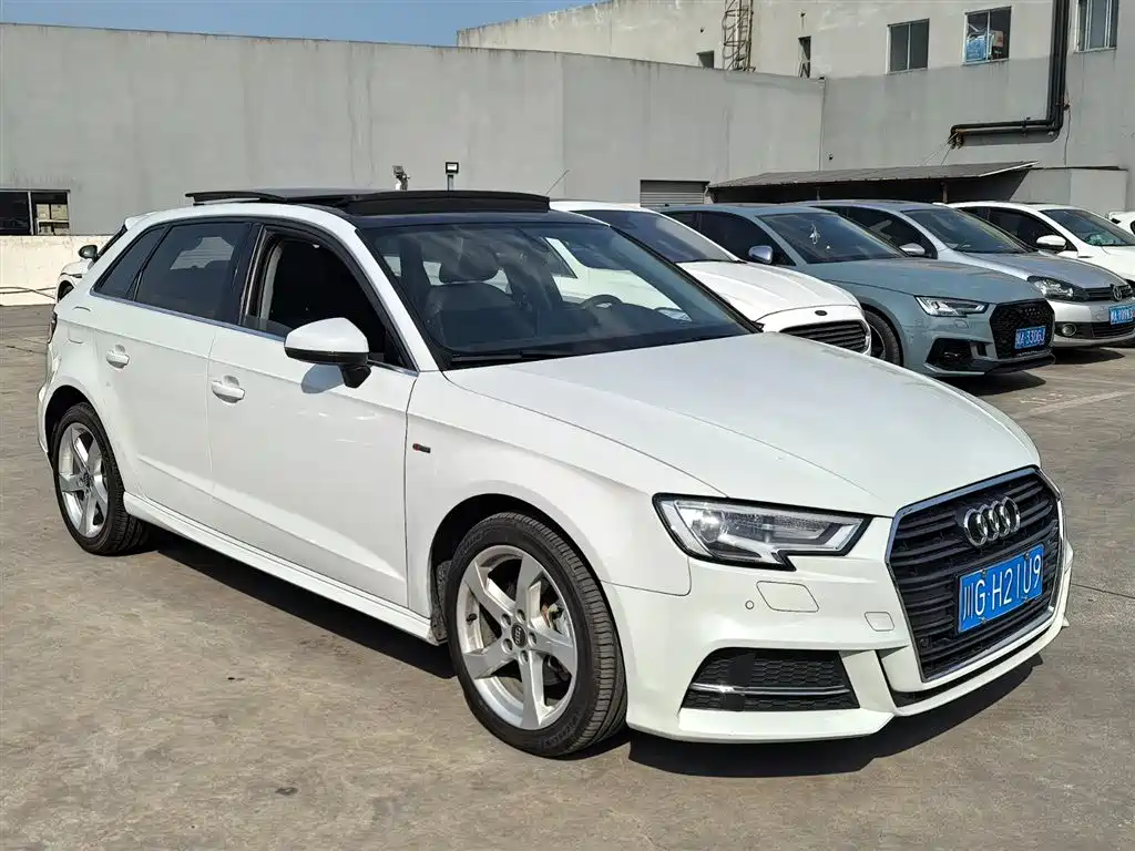 Audi A3 2019 Sportback 35 TFSI Fashion VI