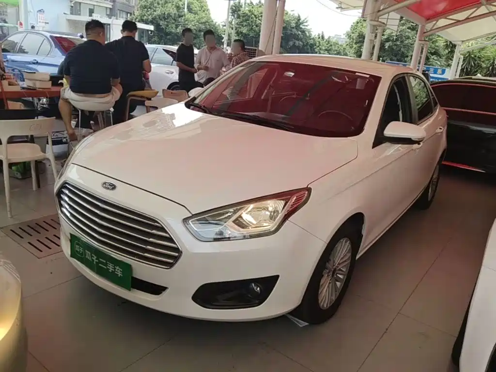 Ford Escort — миниатюра 2