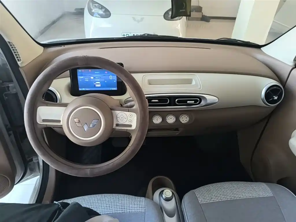 Wuling Mini EV MINIEV 2025
