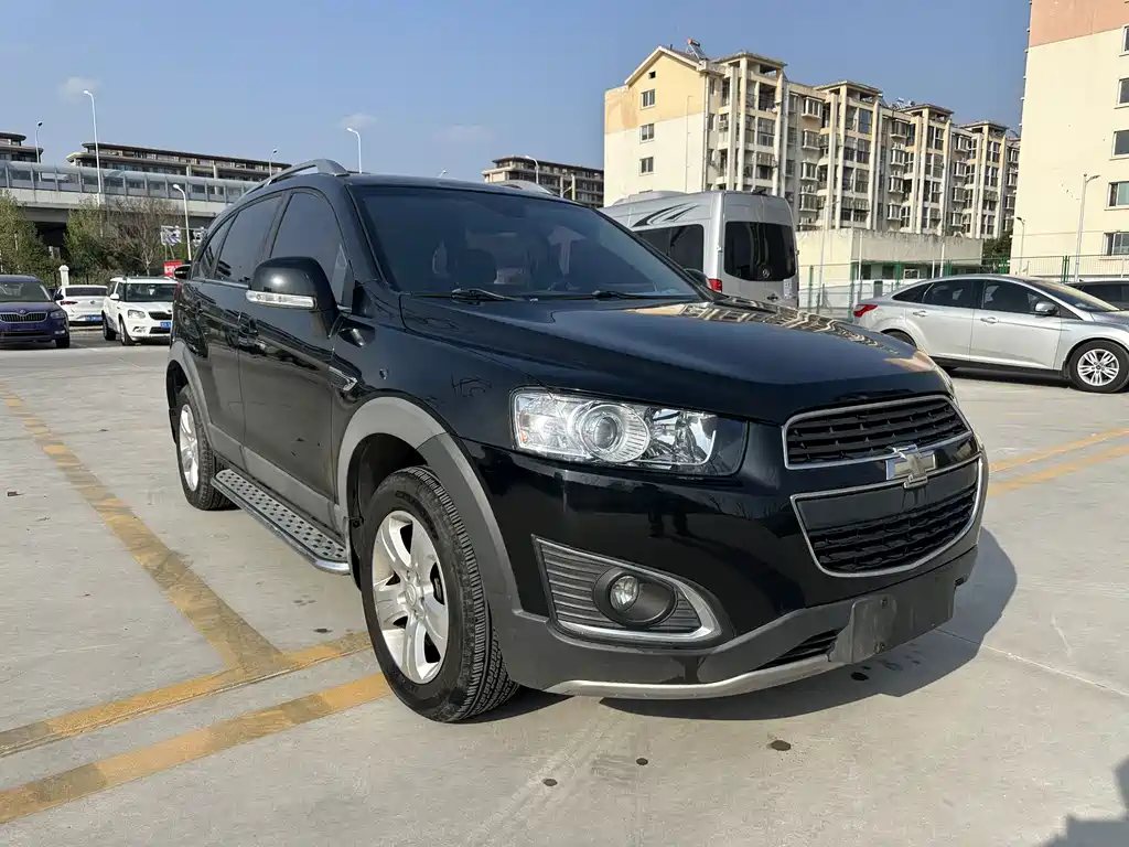 Chevrolet Captiva — миниатюра 3