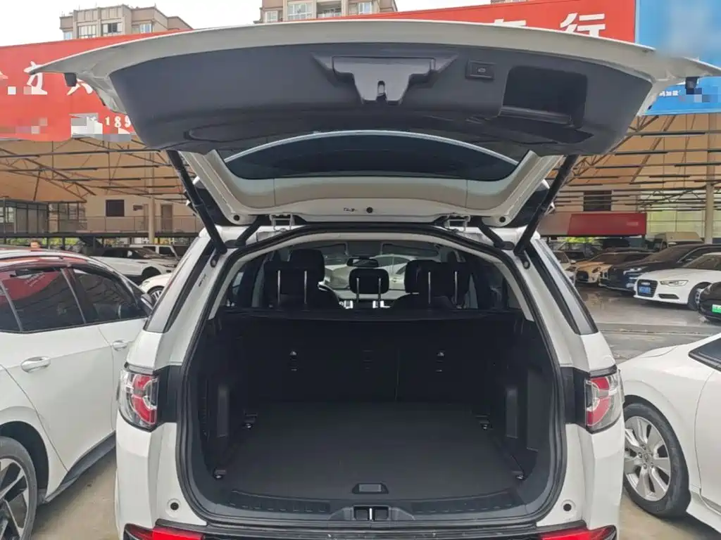 Land Rover Discovery Sport — миниатюра 19