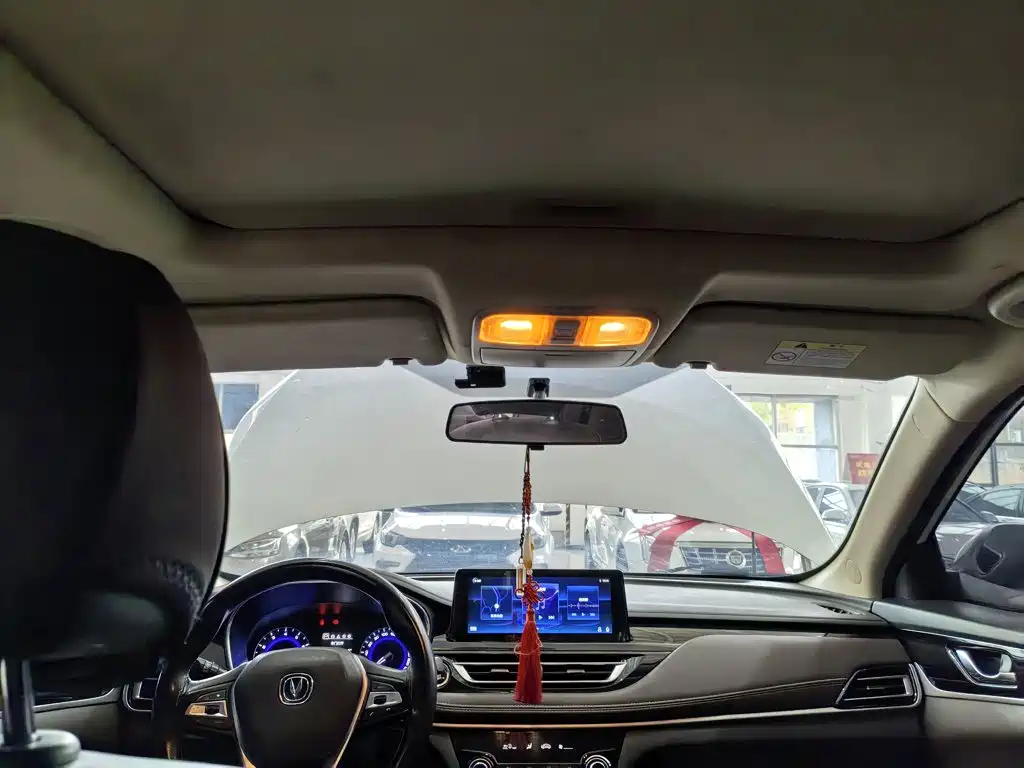 Changan Eado DT — миниатюра 18