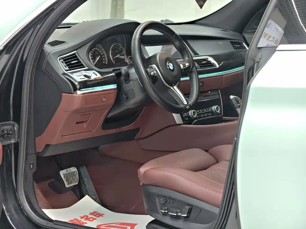 BMW 5 Series GT — миниатюра 30
