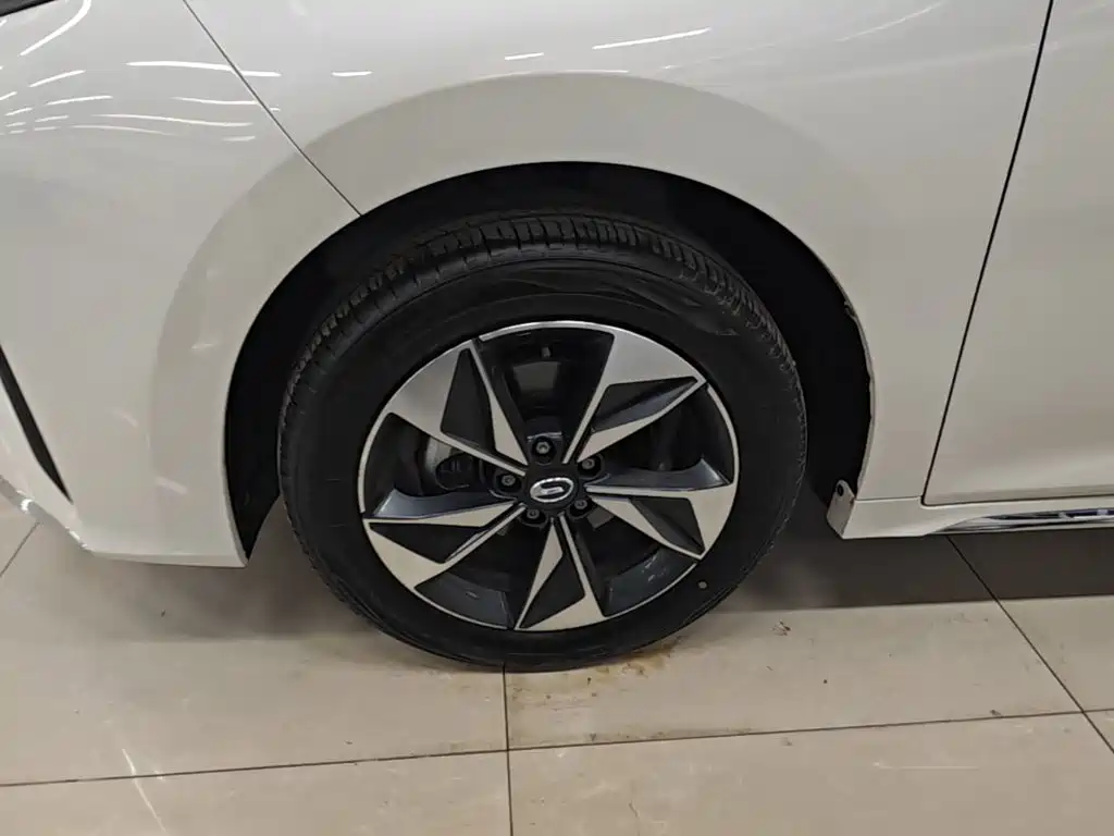 GAC Motor Trumpchi M6 — миниатюра 23
