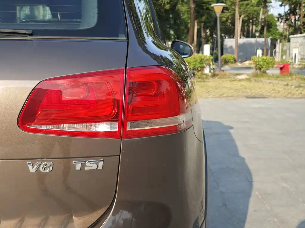 Volkswagen Touareg — миниатюра 9