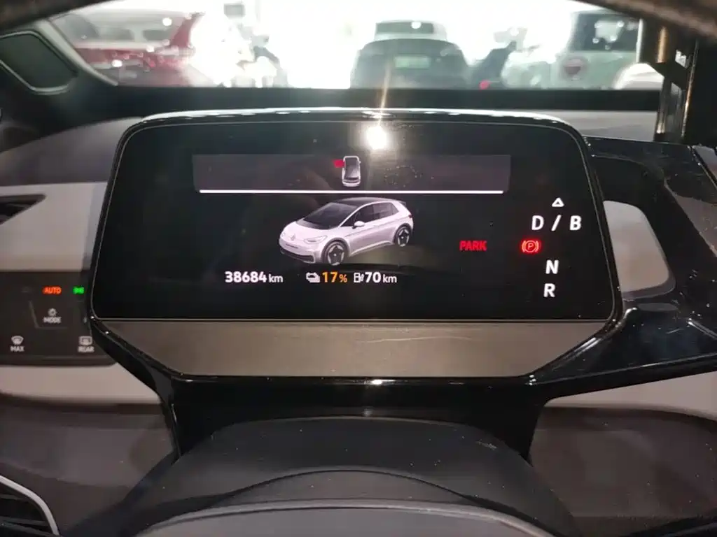 Volkswagen ID.3 — миниатюра 12