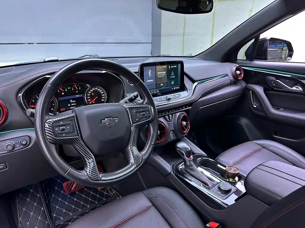 Chevrolet Blazer — миниатюра 10