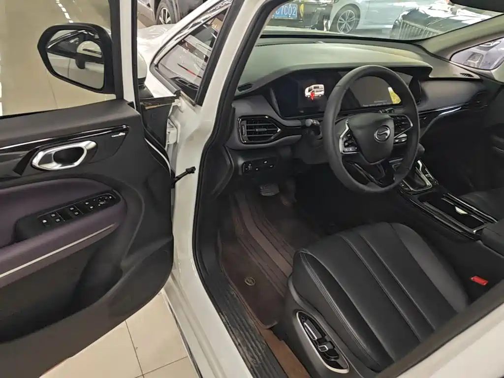 GAC Motor Trumpchi M6 — миниатюра 16