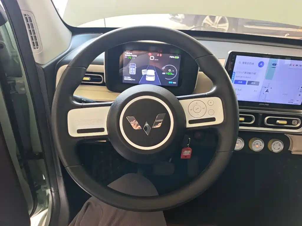 Wuling MINIEV — миниатюра 11