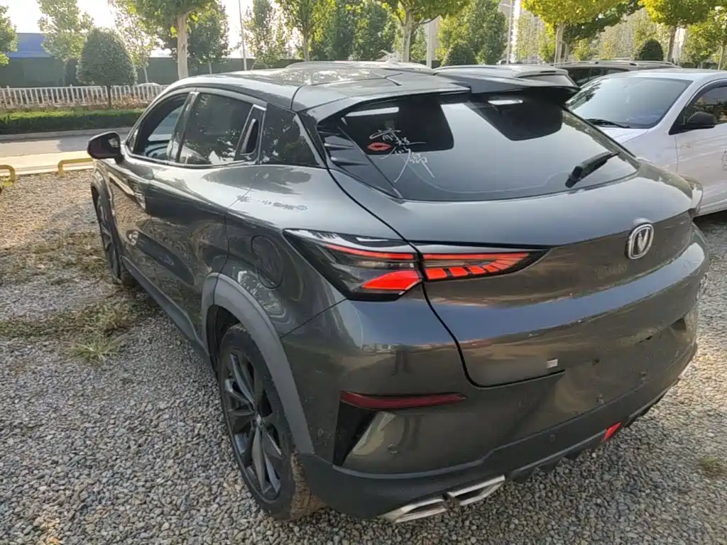 Changan UNI-T — миниатюра 5