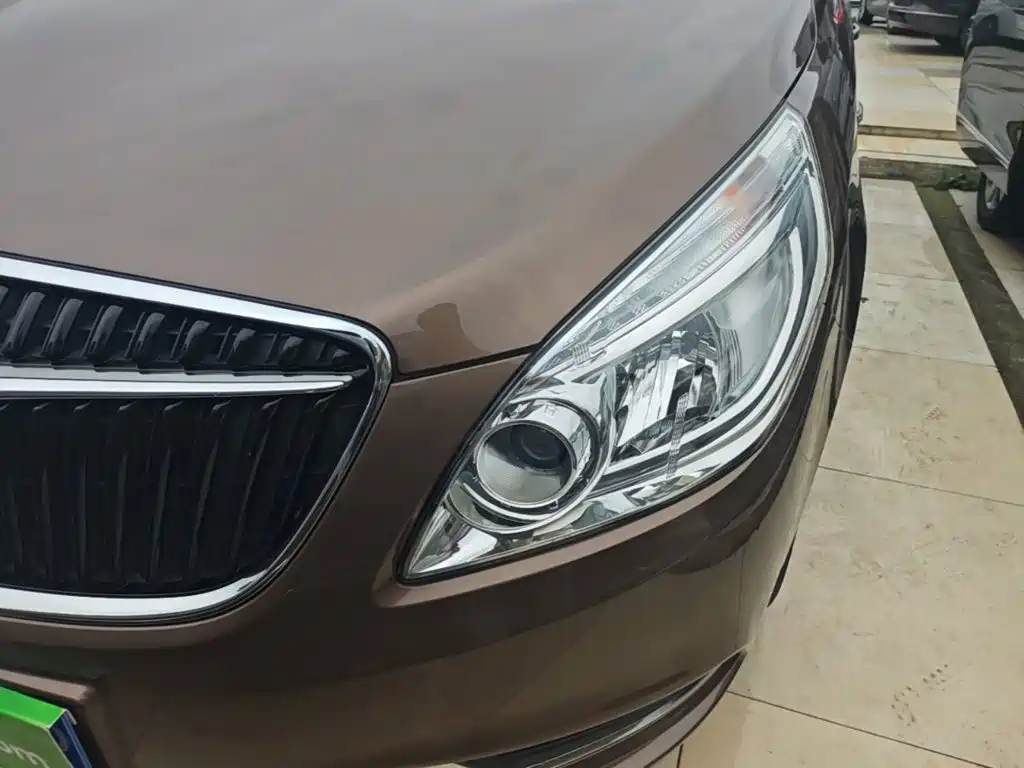 Buick GL8 — миниатюра 24