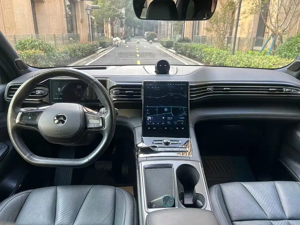 NIO ES8 — миниатюра 7