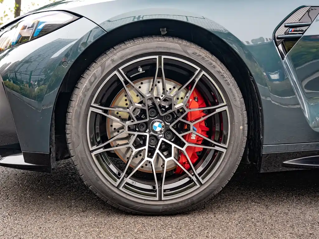 BMW M4 — миниатюра 19