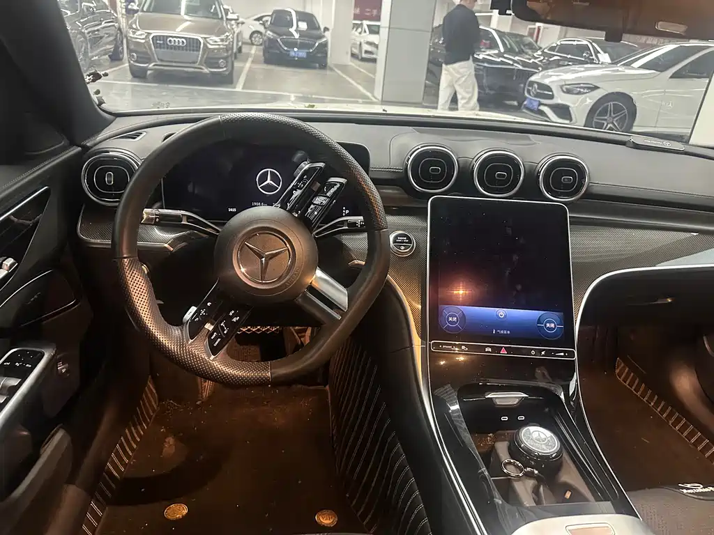 Mercedes-Benz C-Class — миниатюра 9