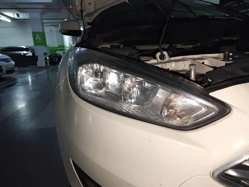 Ford Focus — миниатюра 7