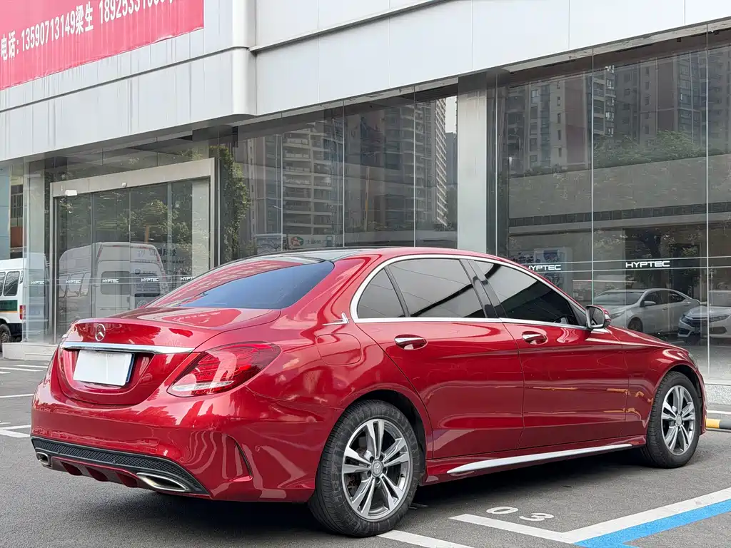 Mercedes-Benz C-Class — миниатюра 5