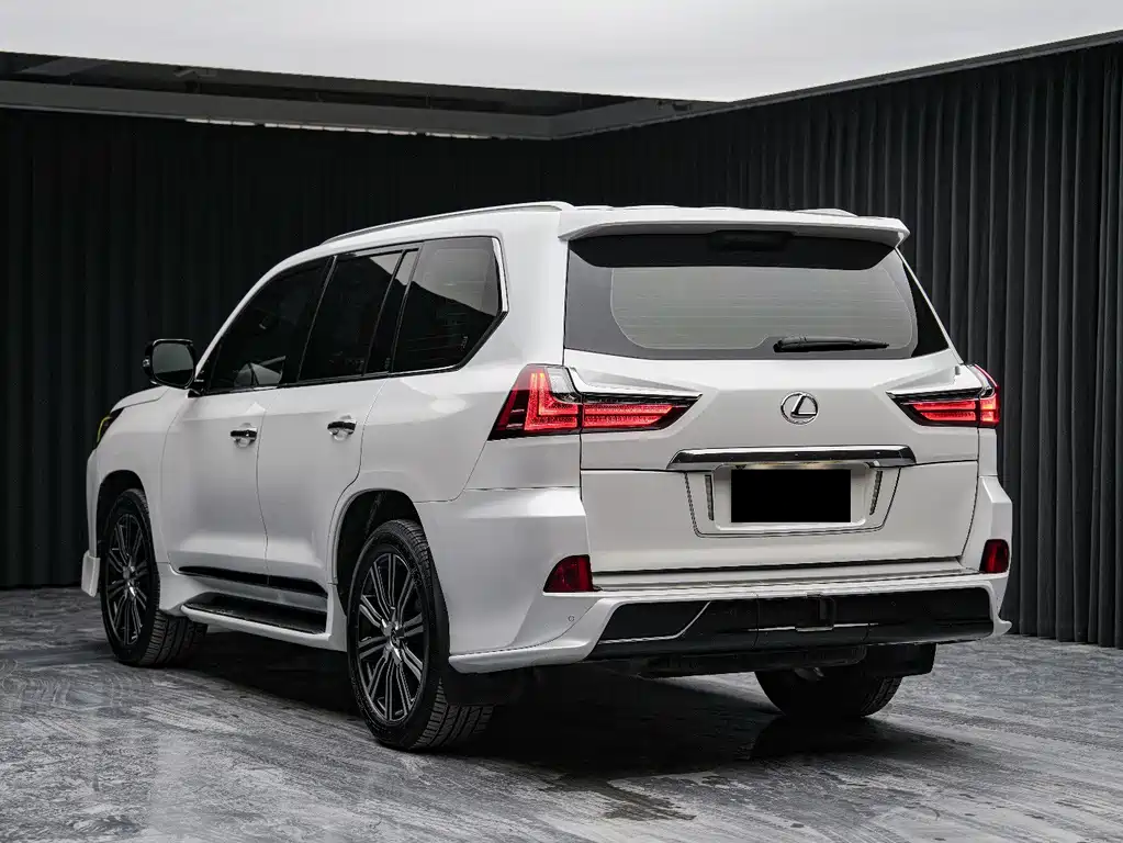 Lexus LX — миниатюра 6