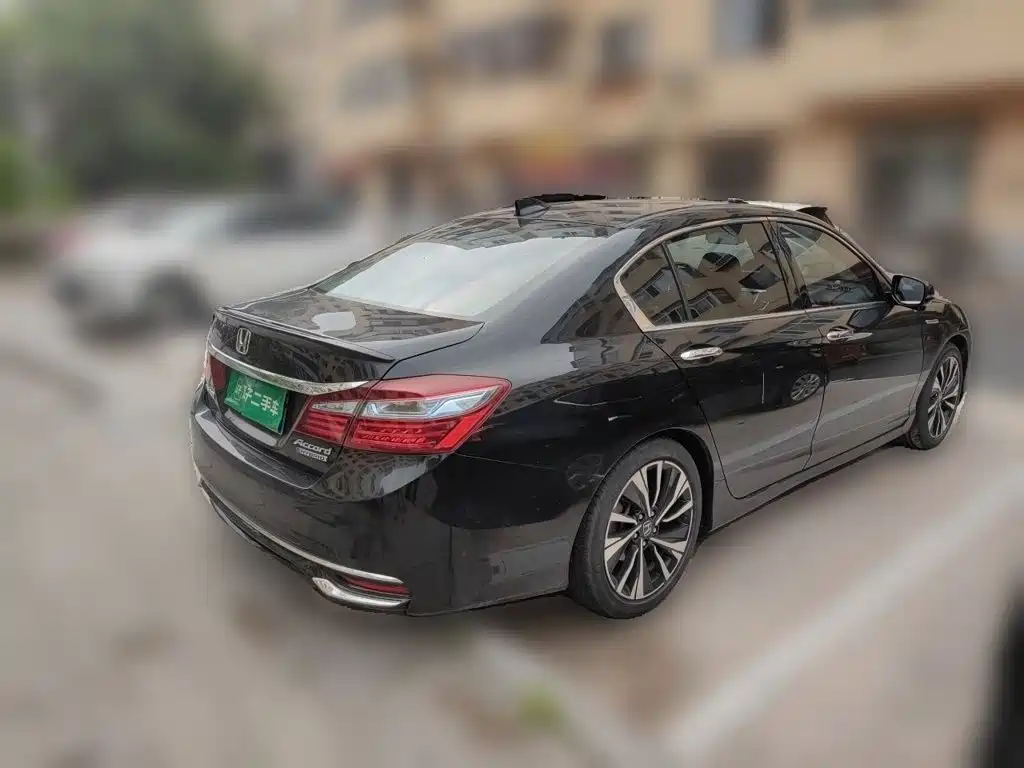 Honda Accord — миниатюра 6