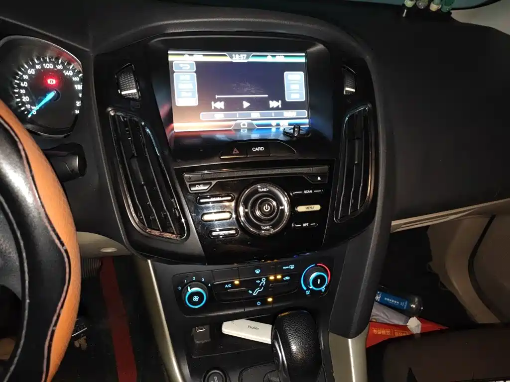 Ford Focus — миниатюра 14