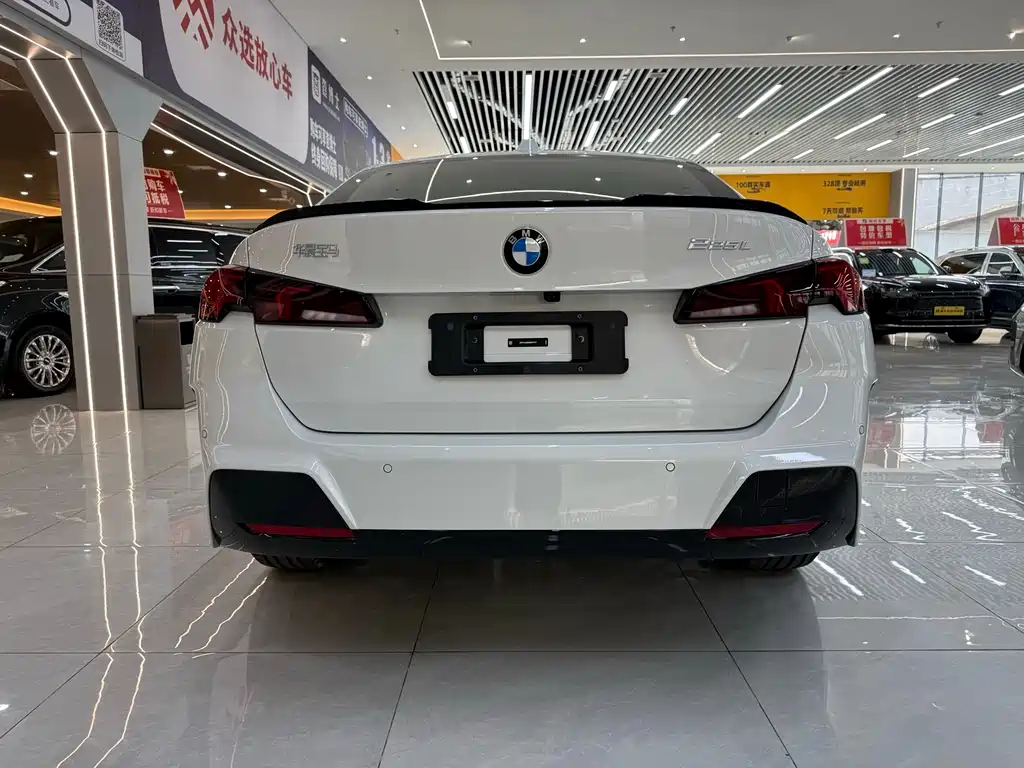 BMW 2 Series 2 2025 225L M Sport