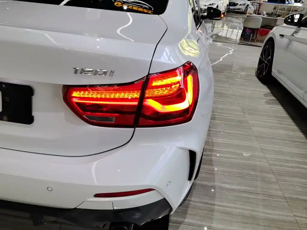 BMW 1 Series — миниатюра 8