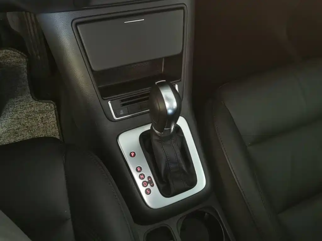Volkswagen Tiguan — миниатюра 14
