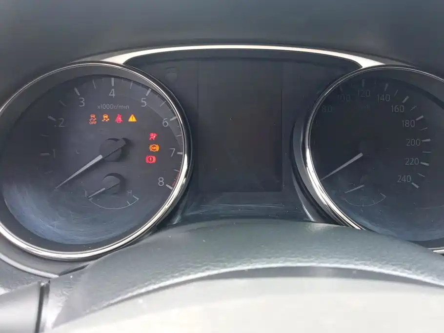 Nissan X-Trail — миниатюра 14