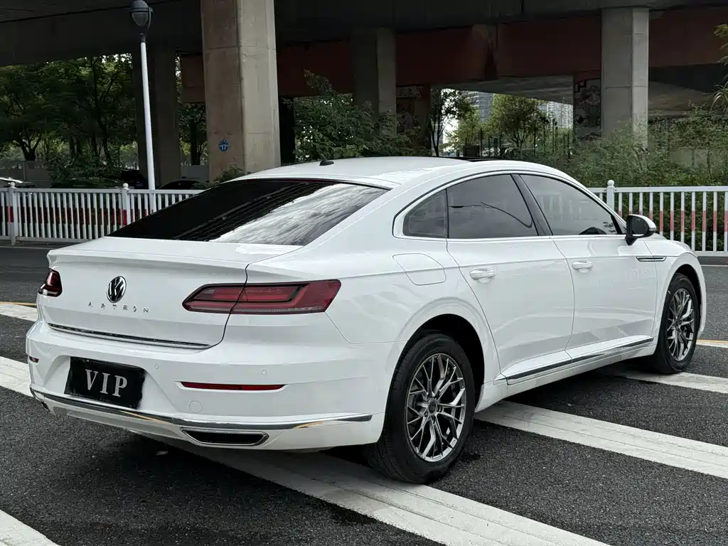 Volkswagen CC — миниатюра 14