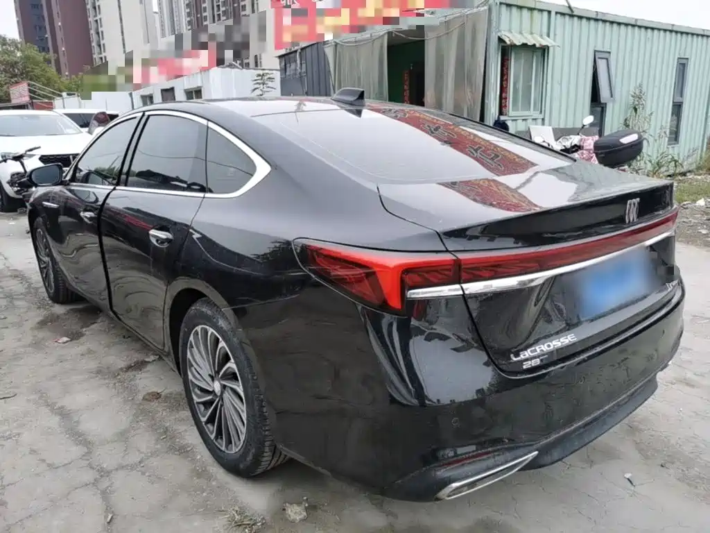 Buick LaCrosse — миниатюра 5