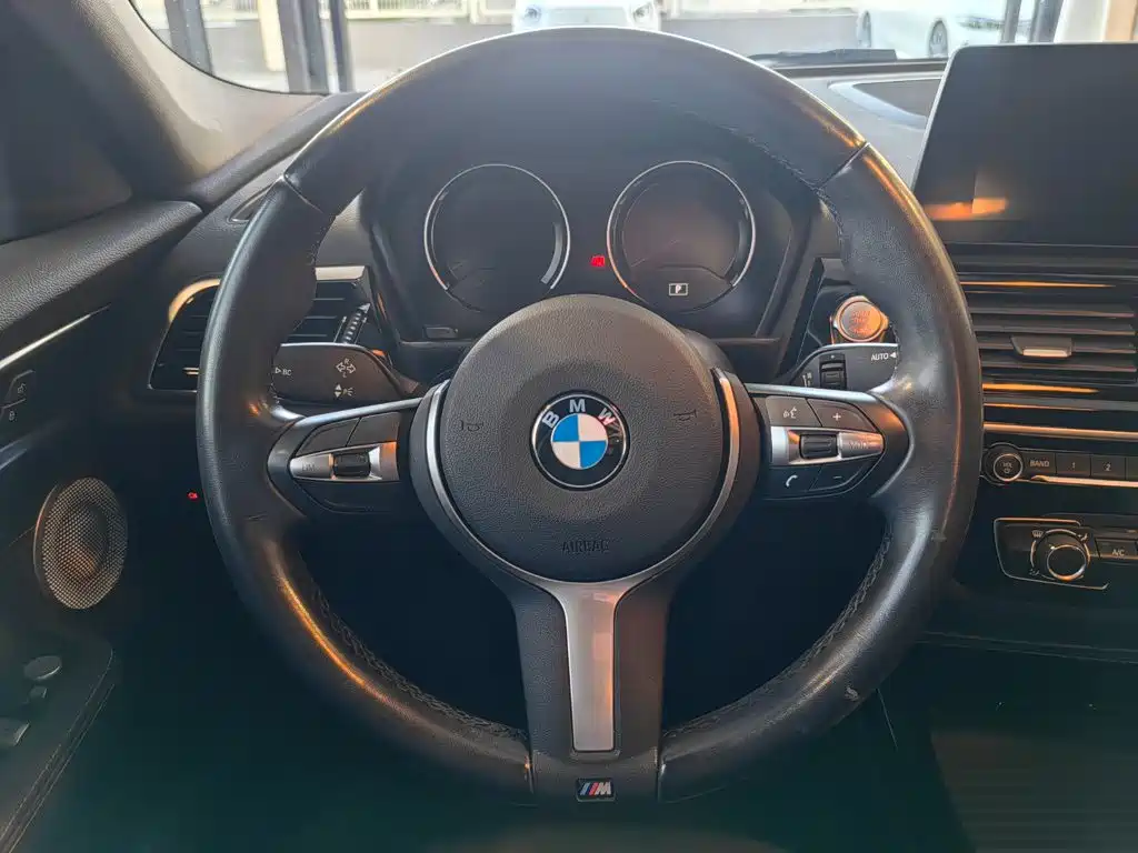 BMW 1 Series — миниатюра 9