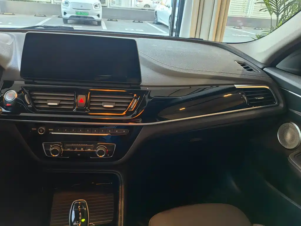 BMW 1 Series — миниатюра 10