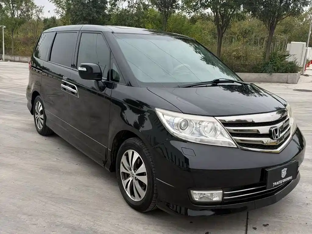 Honda Elysion — миниатюра 2