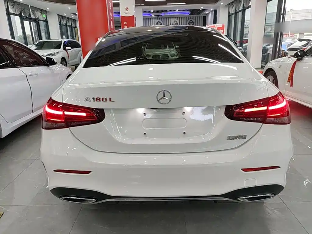 Mercedes-Benz A-Class — миниатюра 6