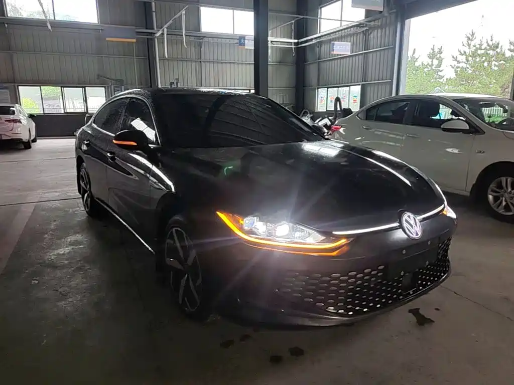 Volkswagen Lamando — миниатюра 4