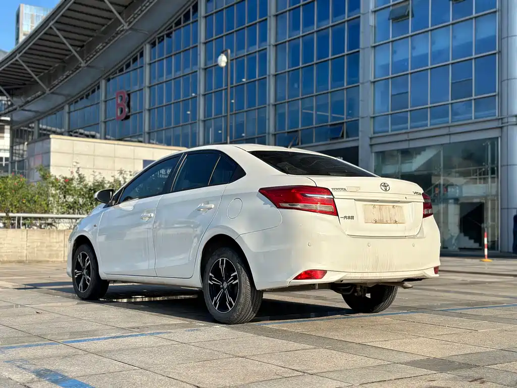 Toyota Vios — миниатюра 21