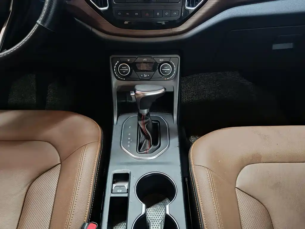 FAW Senya R7 — миниатюра 6