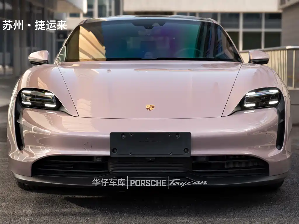 Porsche Taycan — миниатюра 6