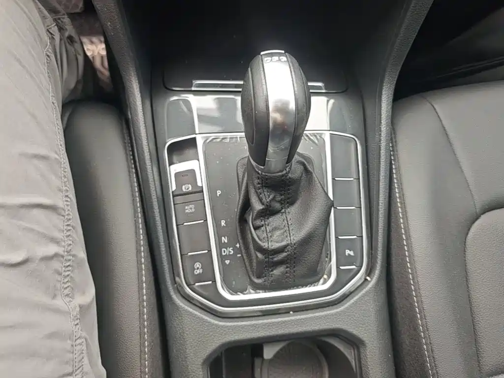 Volkswagen Golf Sportsvan — миниатюра 14