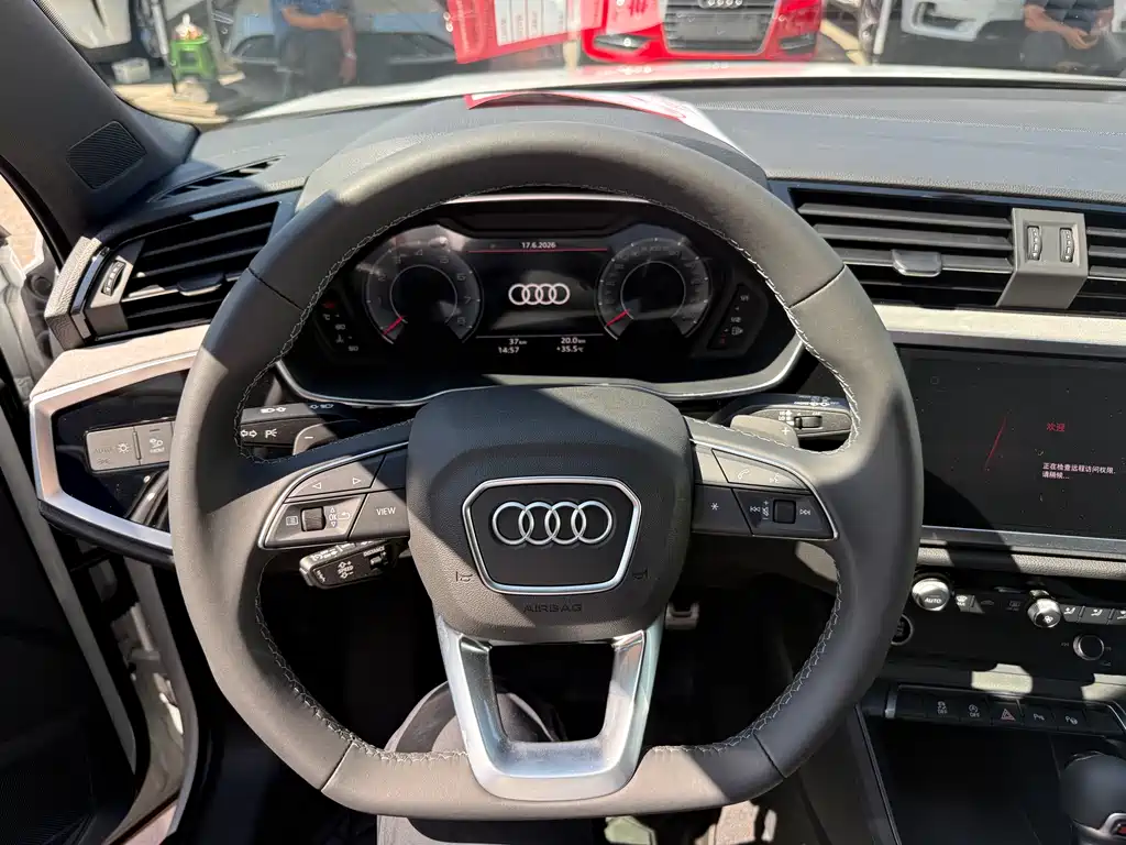 Audi Q3 2026 45 35TFSI Fashion