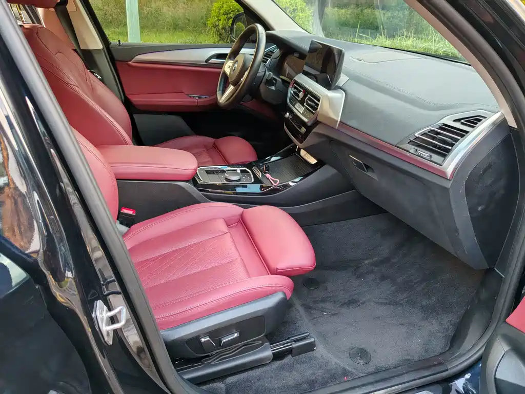 BMW iX3 — миниатюра 13