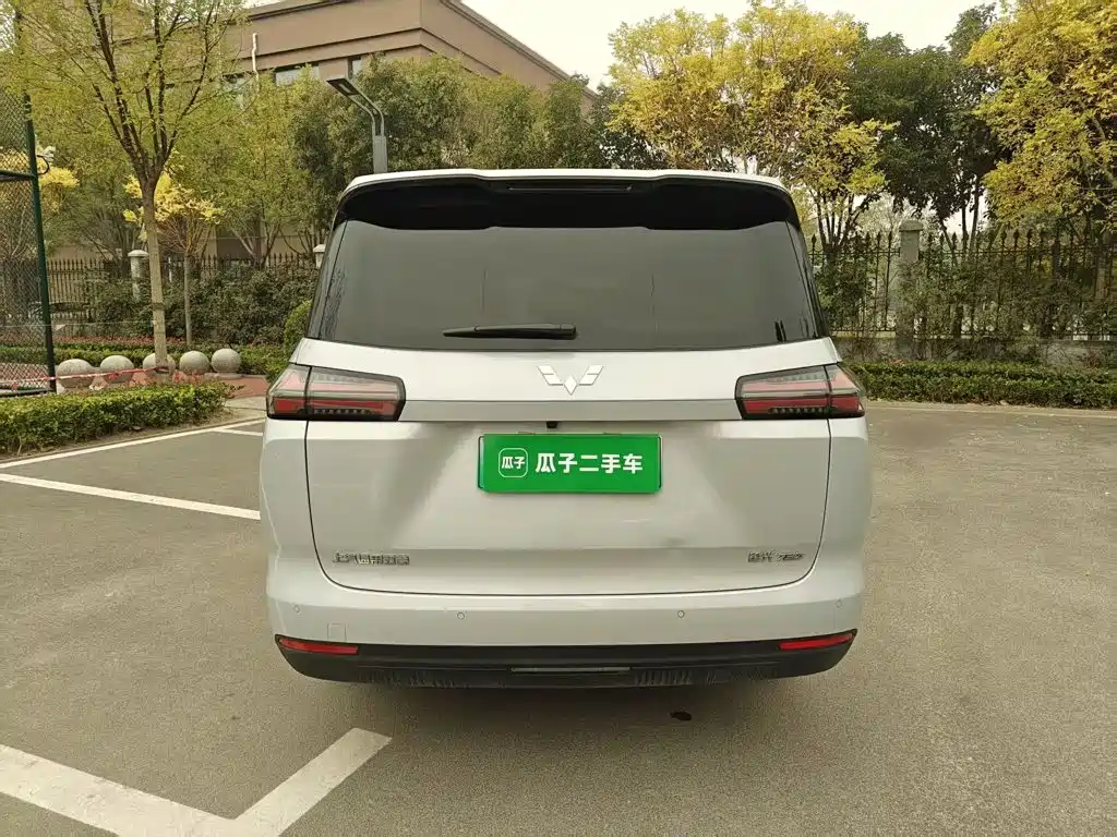 Wuling Xingguang 730 New Energy — миниатюра 6